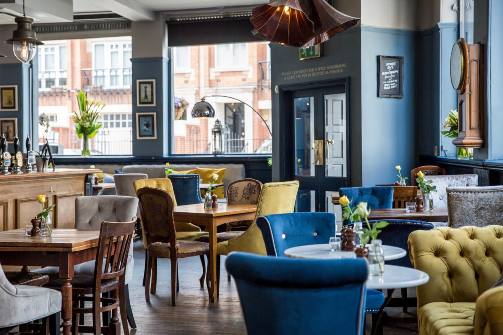 Cooper's Arms | Take a look around our Young's Pub in the heart of Chelsea